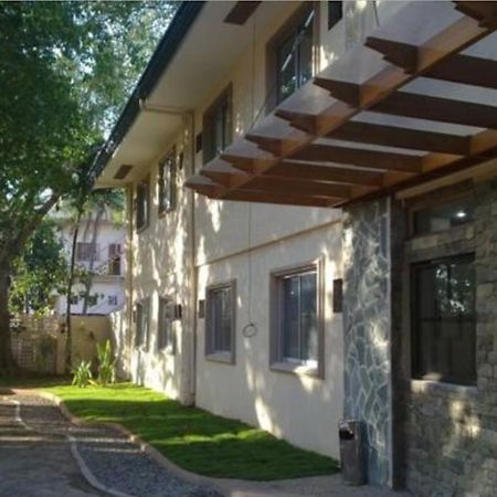Park Hill Hotel Мактан Екстериор снимка