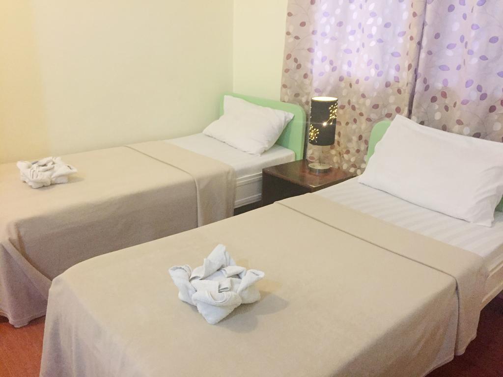 Park Hill Hotel Мактан Екстериор снимка
