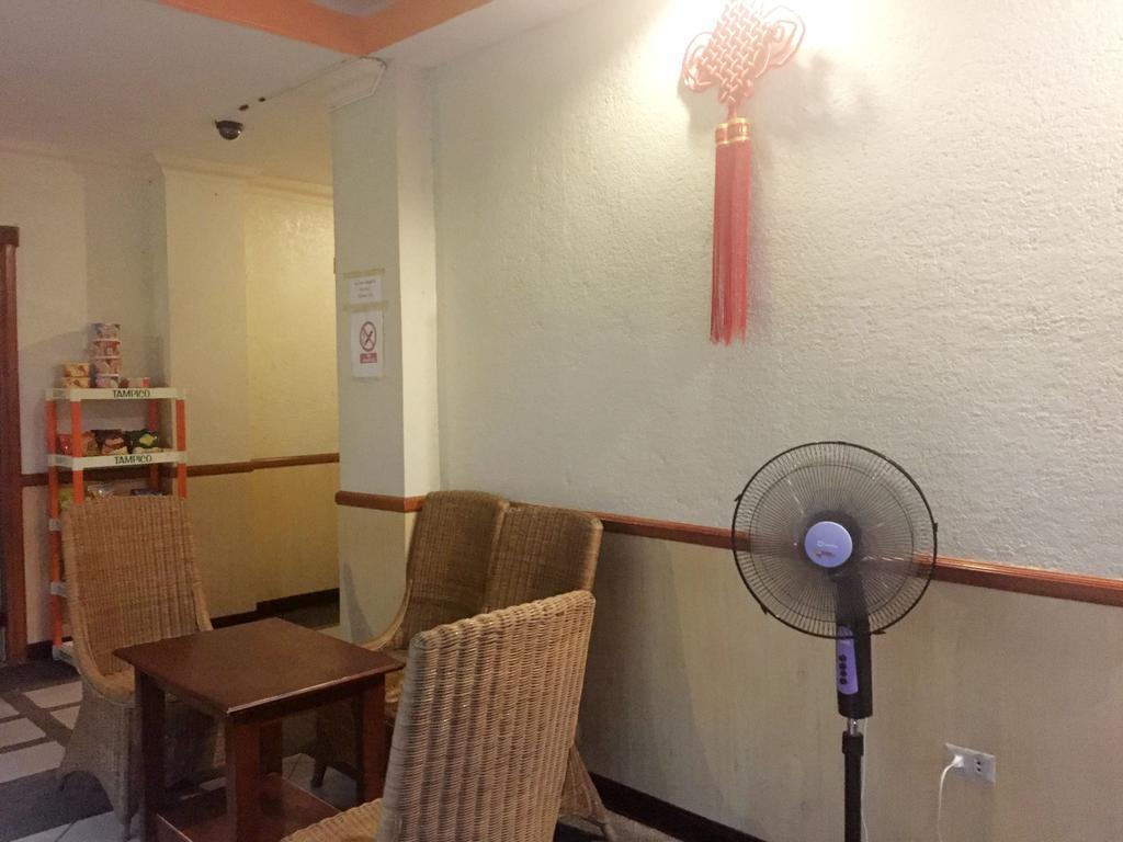 Park Hill Hotel Мактан Екстериор снимка